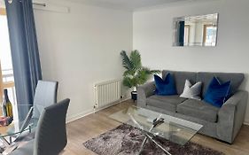 Casa Fresa - City Quay Apartment Dundee United Kingdom